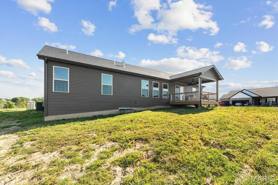 1228 Ole Town Bridge Drive, Ofallon Township, IL 62269 - Image #2