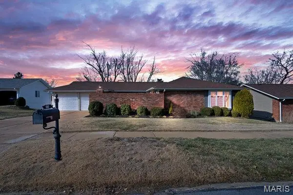 Address Withheld By Seller, Ballwin, MO 63011