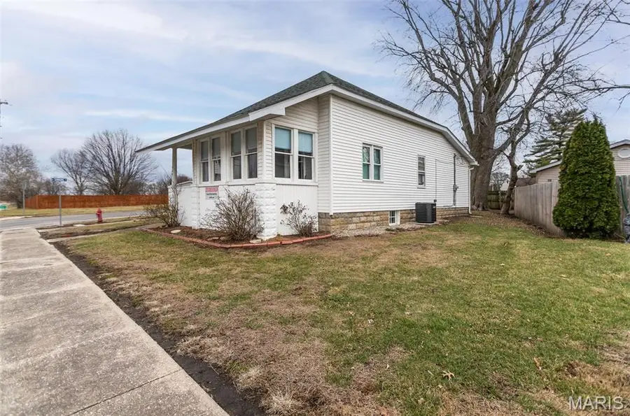 320 N State Street, Roodhouse, IL 62082 - Image #3