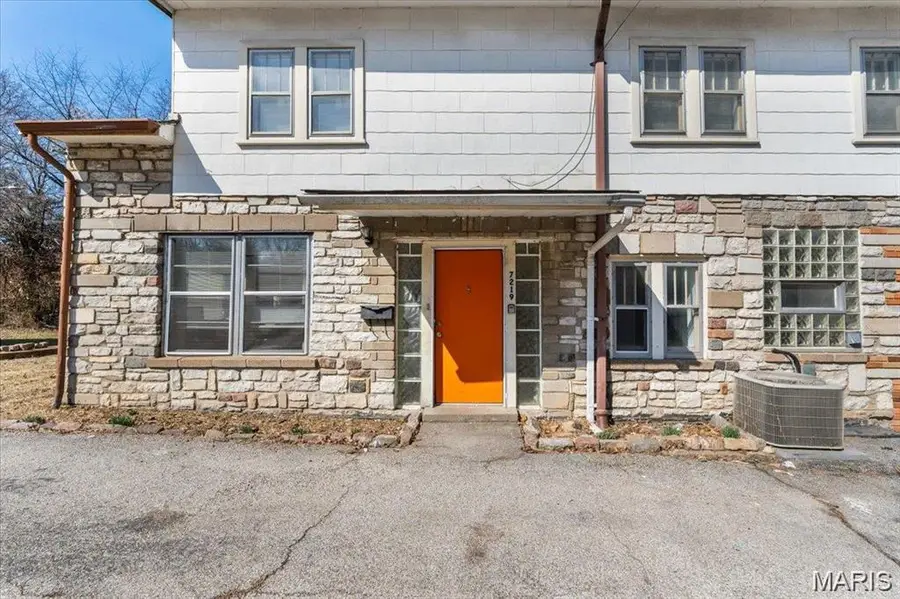 7219 Jenwood Avenue, Saint Louis, MO 63136 - Image #2