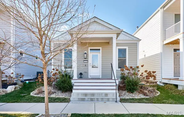 6226 Suntan Drive, St Charles, MO 63301