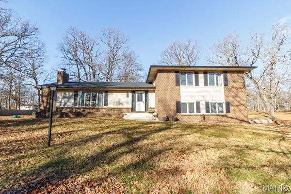 20193 Sw Oakwood Drive, Lebanon, MO 65536