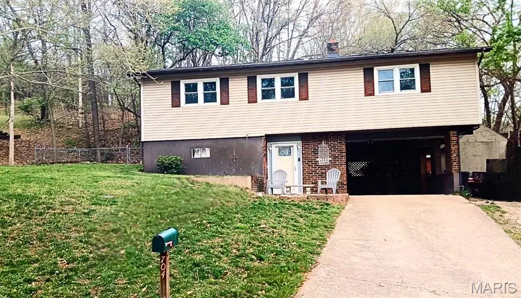 704 Madison Street, Waynesville, MO 65583 - Image #1