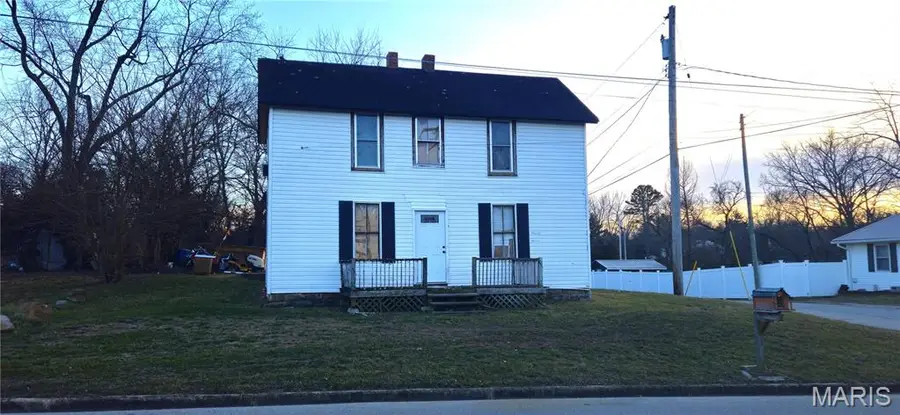 805 W Third Street, Salem, MO 65560 - Image #2