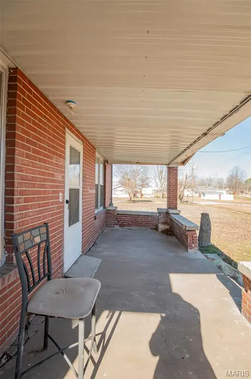 402 S Tellman Avenue, Belle, MO 65013 - Image #2