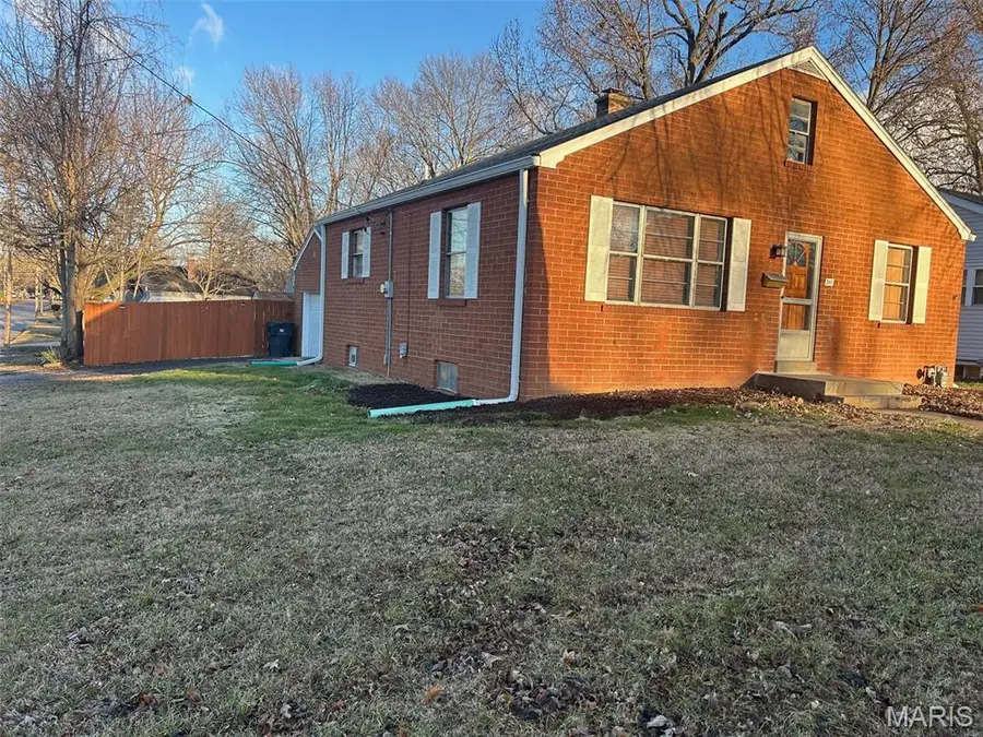 301 N 37th Street, Belleville, IL 62226 - Image #3