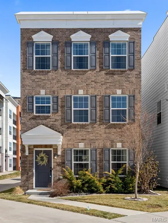 2104 Robert Ruggeri Place, St Louis, MO 63110