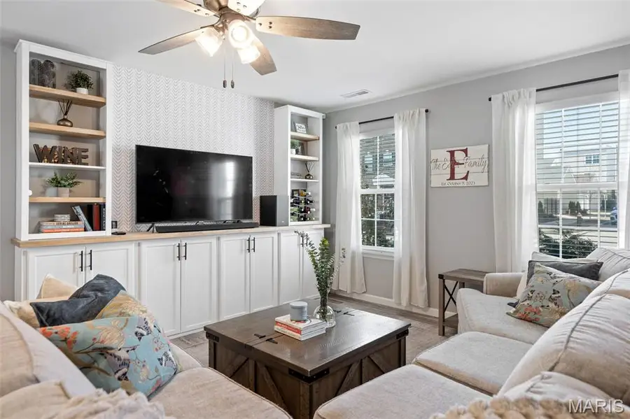 2104 Robert Ruggeri Place, Saint Louis, MO 63110 - #2