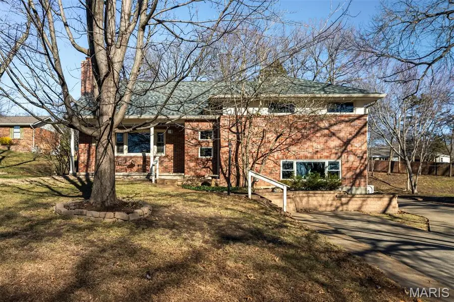 1321 Marbendale Court, Kirkwood, MO 63122 - Image #3