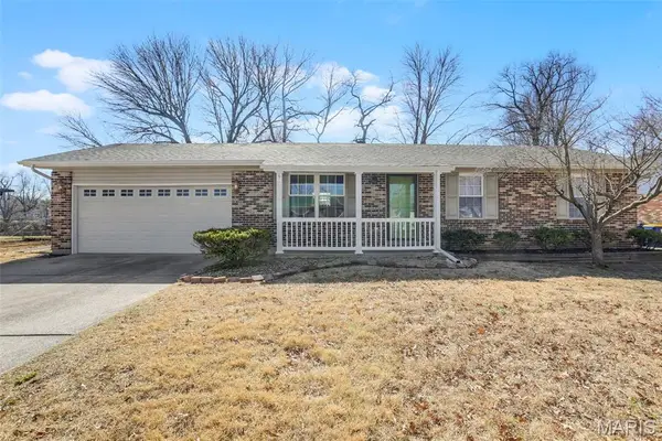 10530 Boylston Drive, St Ann, MO 63074