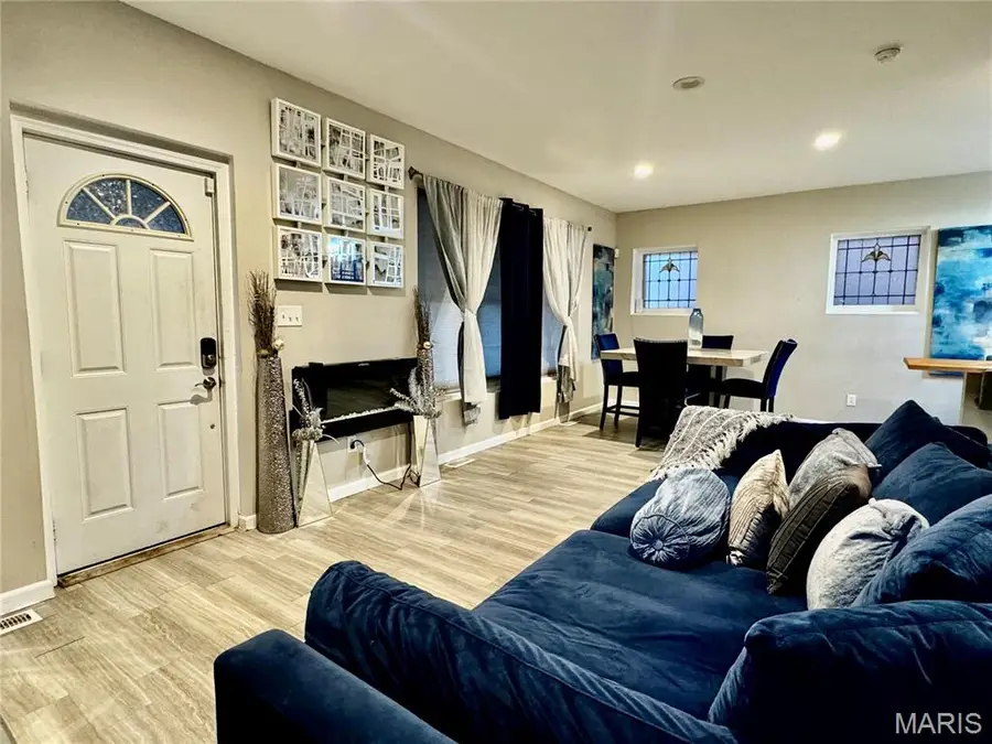 5411 Tennessee Avenue, Saint Louis, MO 63111 - Image #2