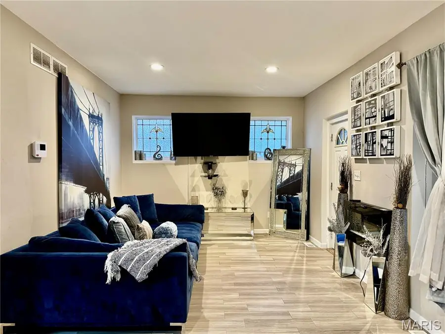 5411 Tennessee Avenue, Saint Louis, MO 63111 - Image #3