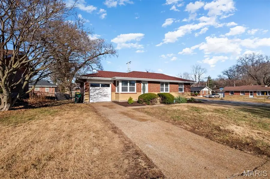 1201 Ensley, Saint Louis, MO 63137 - Image #3