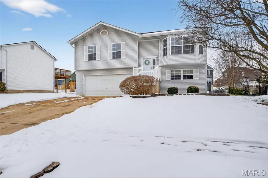 654 Glenshee Drive, Wentzville, MO 63385 - Image #2