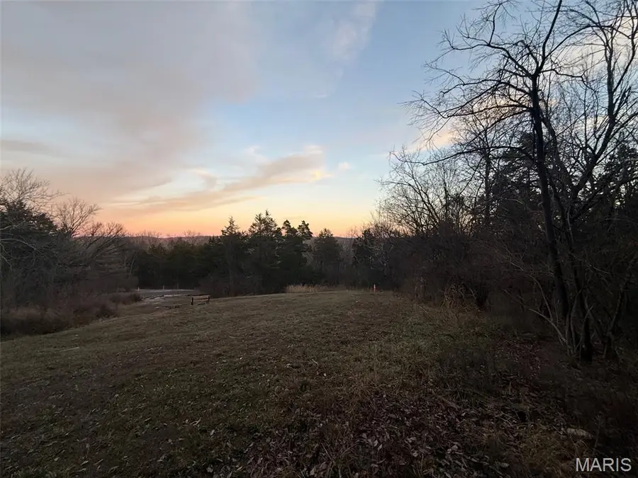 5761 Hill View Drive, Pacific, MO 63069 - Image #3