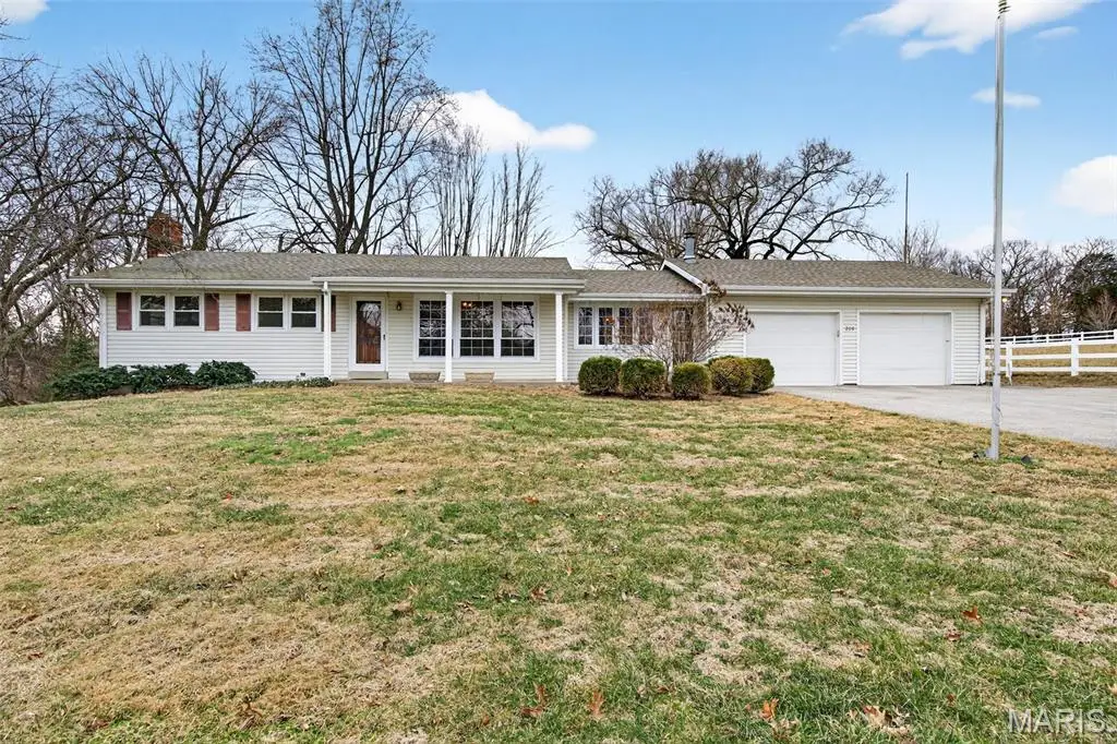 208 Mexico Road, Wentzville, MO 63385 - Image #1