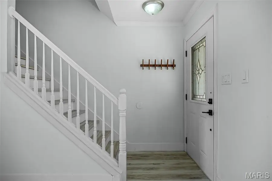 4378 Southview Way Drive, Saint Louis, MO 63129 - Image #2