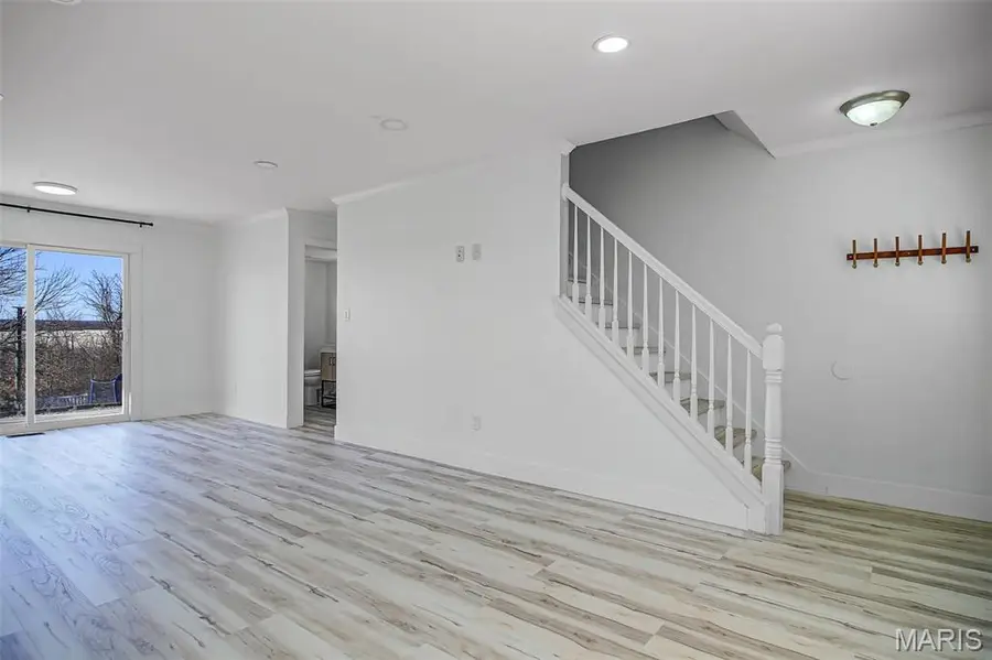 4378 Southview Way Drive, Saint Louis, MO 63129 - Image #3