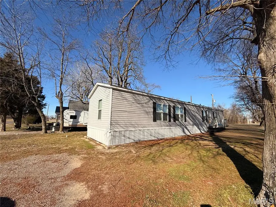 106 W Railroad Street, Gideon, MO 63848 - Image #2