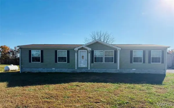 6874 White Walnut Road, Pinckneyville, IL 62274