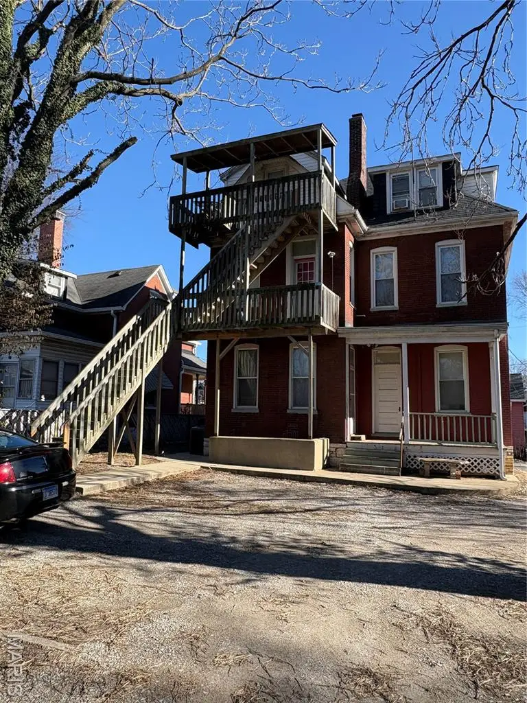 23 N 11th Street, Belleville, IL 62220 - #2