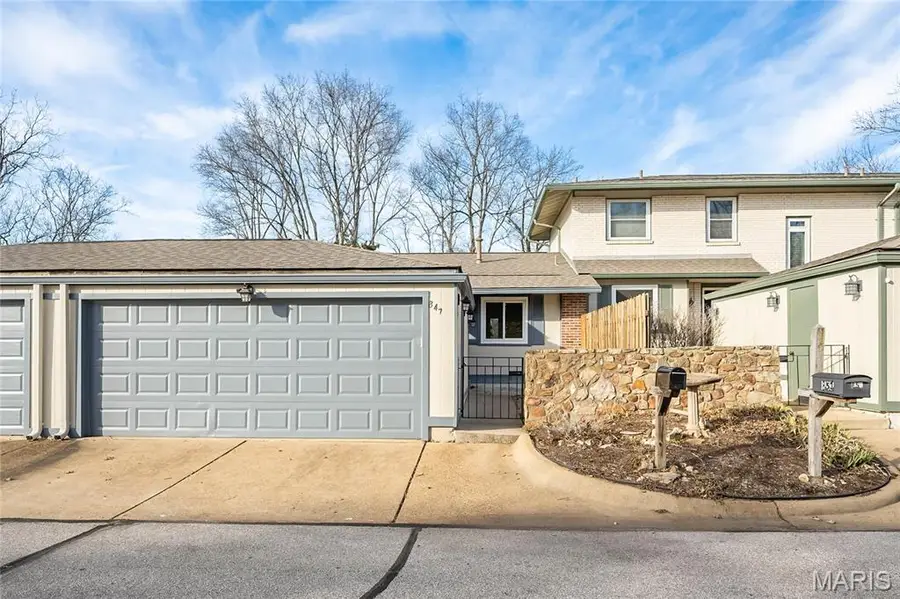 847 Knickerbacker Drive, Manchester, MO 63021 - Image #2