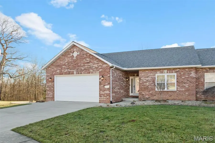 1675 Lakepointe Estates Drive, O Fallon, IL 62269 - Image #2