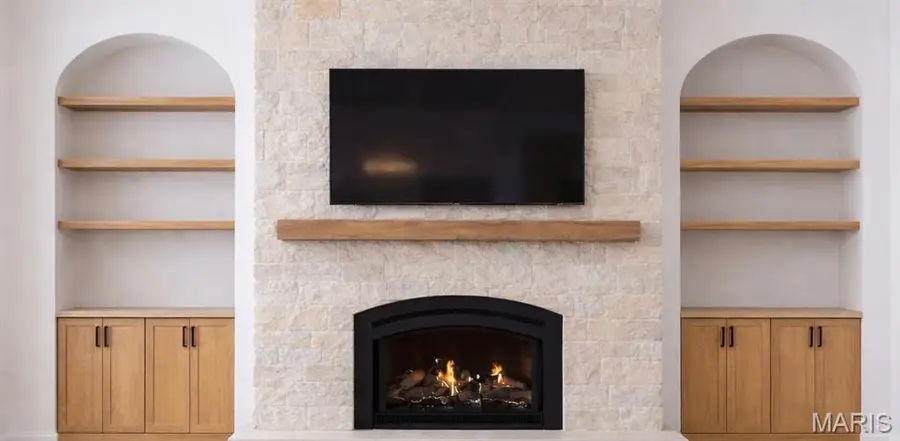 2335 Staunton Road, Troy, IL 62294 - #3