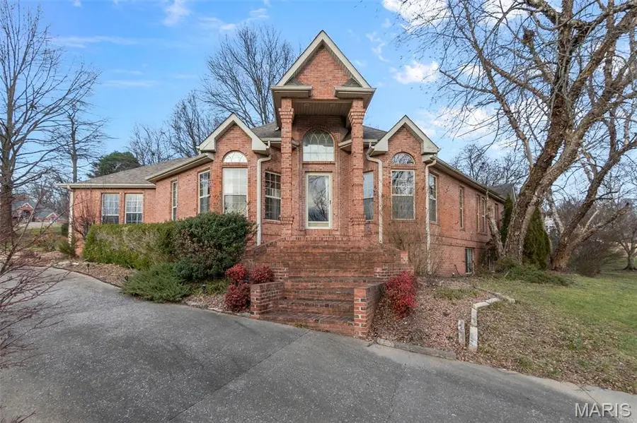 2204 Crown Point Drive, Cape Girardeau, MO 63701 - Image #2