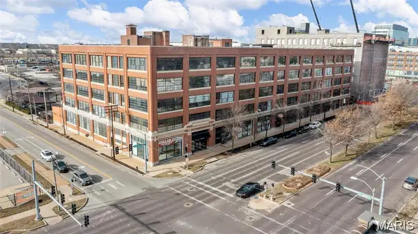 4100 Forest Park #303, St Louis, MO 63108