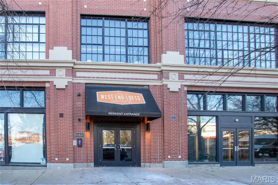 4100 Forest Park #303, Saint Louis, MO 63108 - Image #3