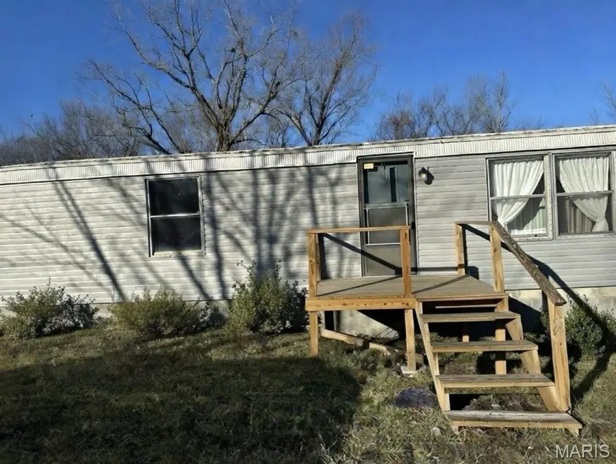 207 N Porter Avenue, Conway, MO 65632 - Image #2