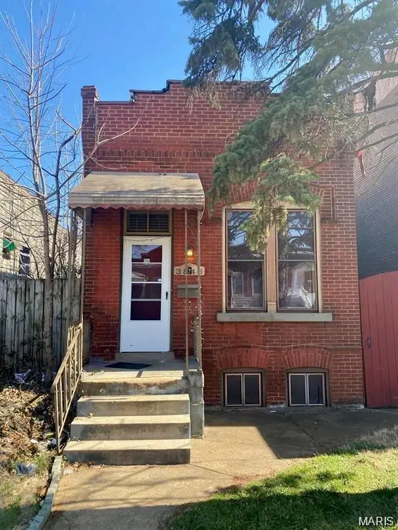 3846 Virginia Avenue, St Louis, MO 63118