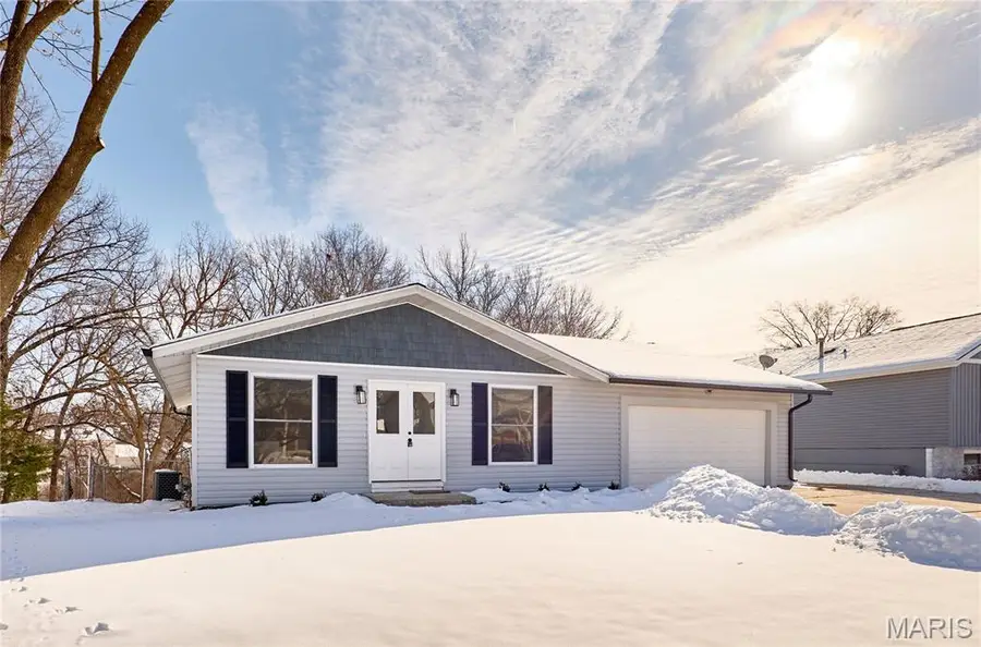 17 Christine Drive, Saint Peters, MO 63376 - Image #2