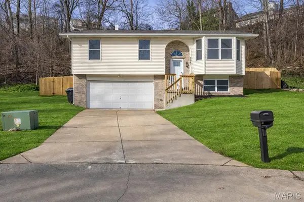 5041 Country Valley Drive, Imperial, MO 63052