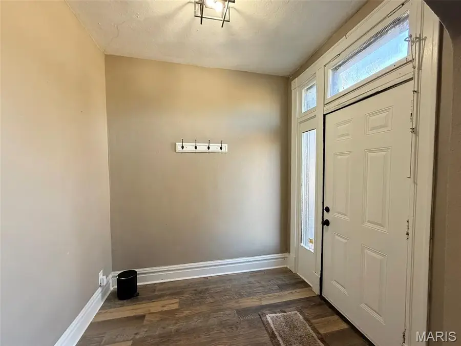 3308 Miami Street, Saint Louis, MO 63118 - #3