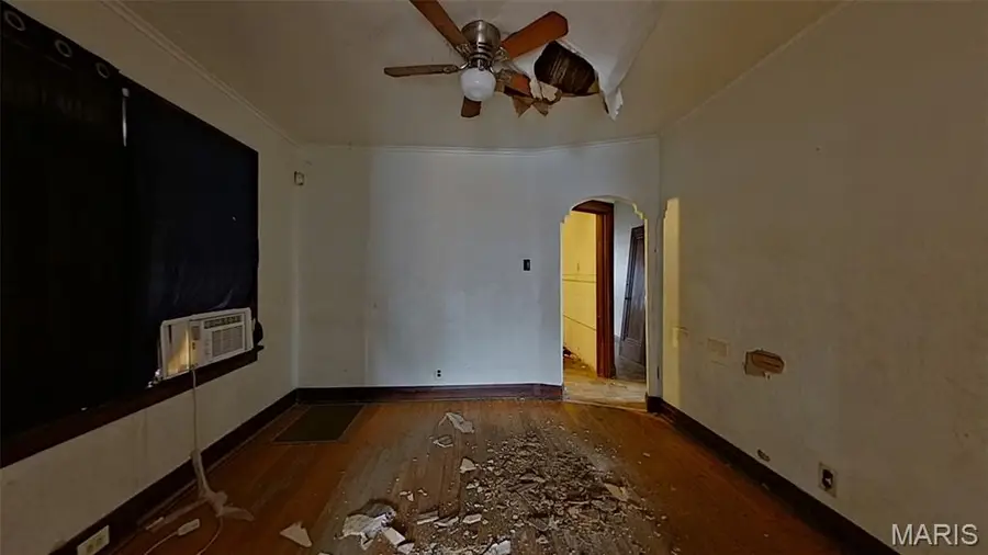 5053 Claxton Avenue, Saint Louis, MO 63120 - Image #3