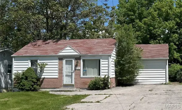 159 Flora Drive, Hazelwood, MO 63135