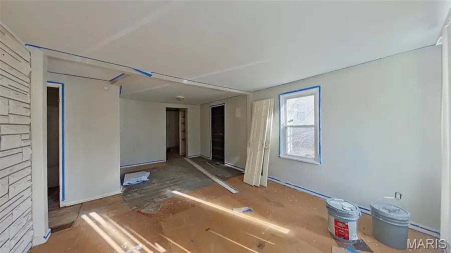 159 Flora Drive, Hazelwood, MO 63135 - Image #2