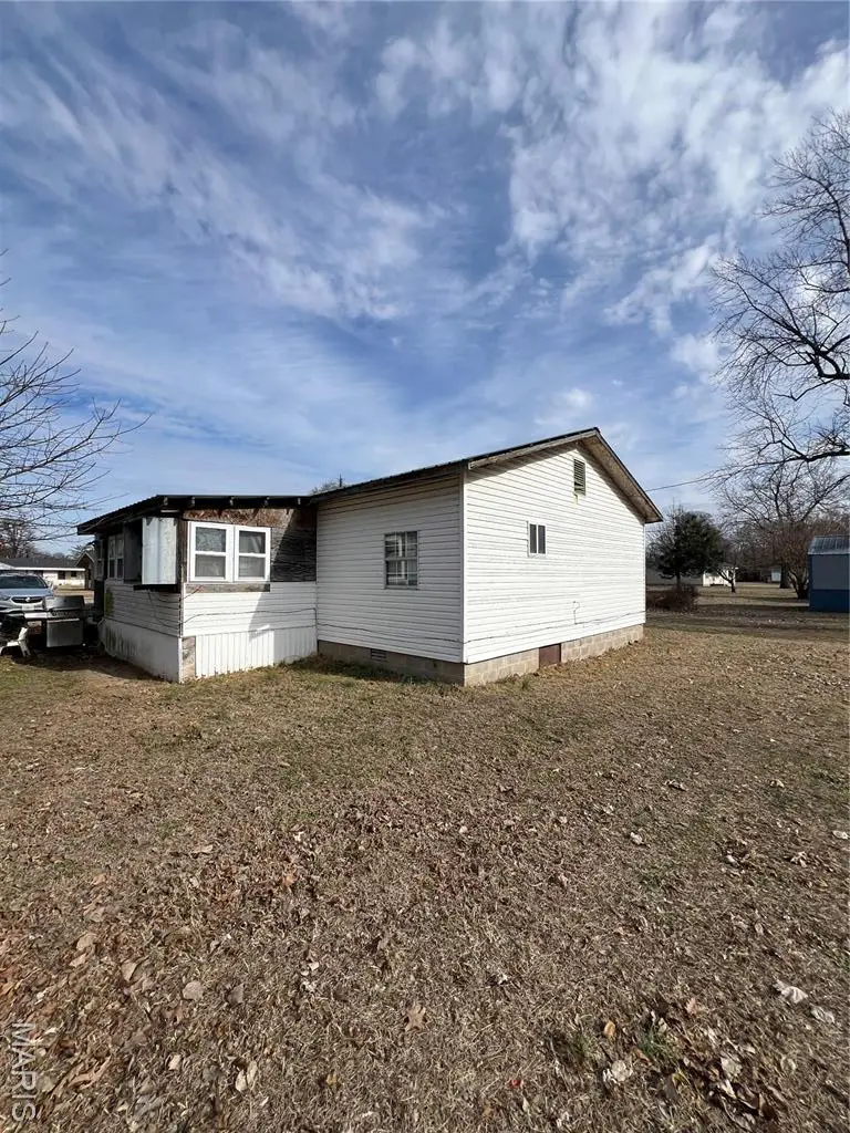 303 Conyers St, East Prairie, MO 63845 - Image #1
