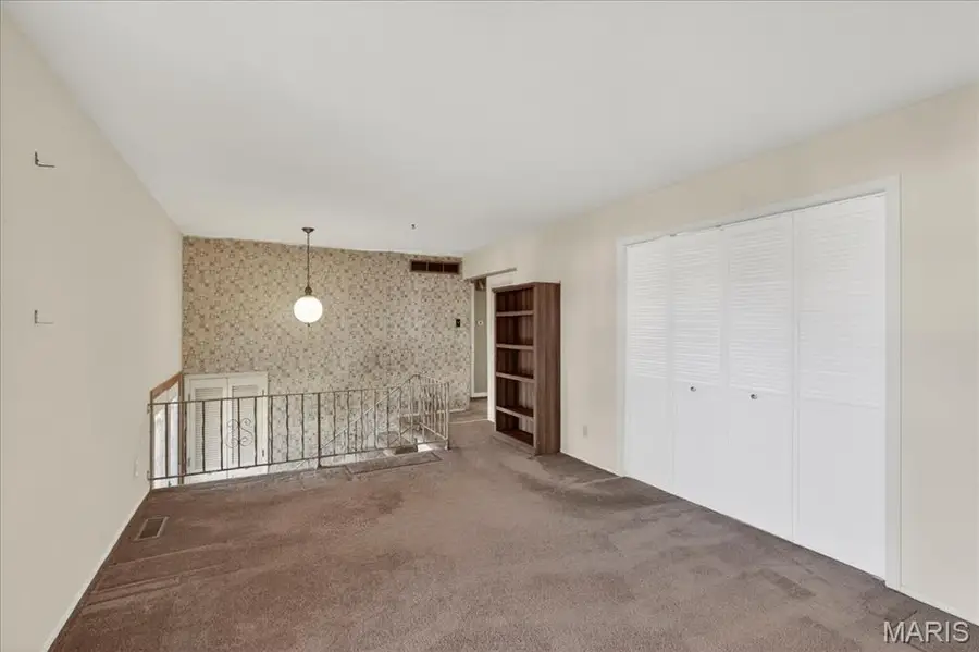 4442 Patston Drive, Saint Louis, MO 63128 - Image #3