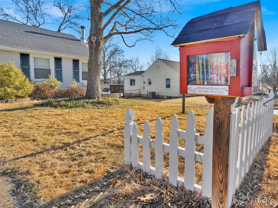 6931 Greenholly Drive, Affton, MO 63123 - #2