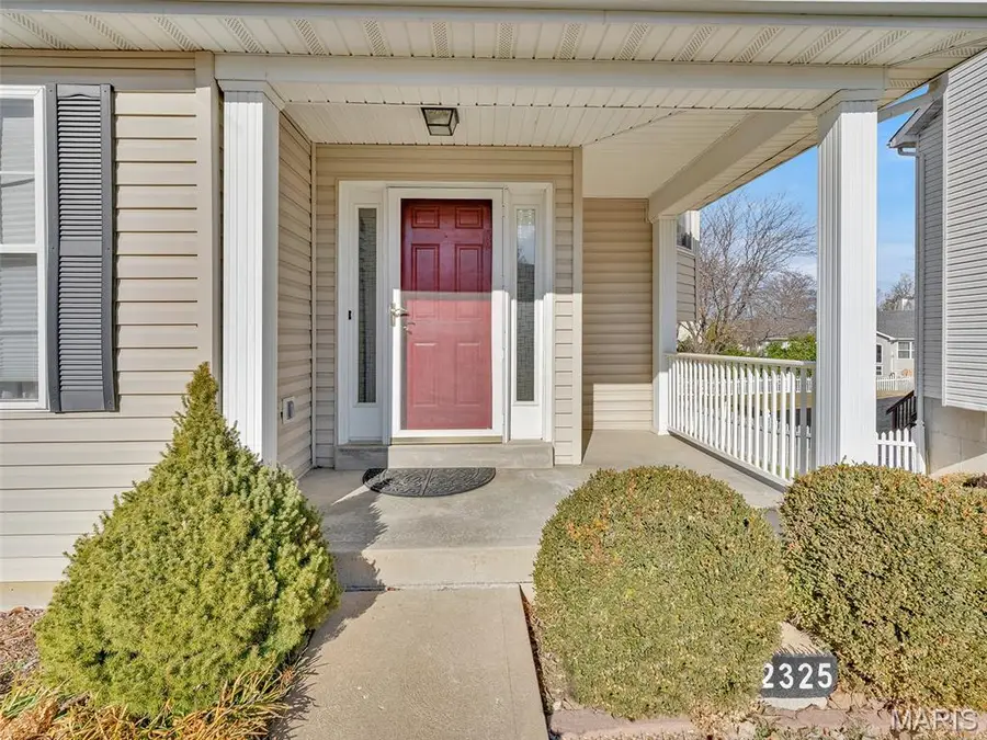 2325 Ashley Place Drive, Saint Charles, MO 63303 - Image #3