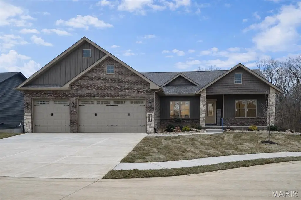 625 Glendale Drive, Troy, IL 62294 - Image #1