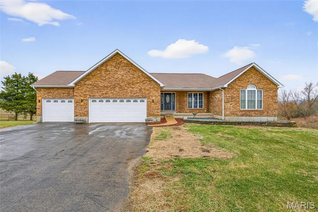 6 Annie Lane, Farmington, MO 63640 - Image #1