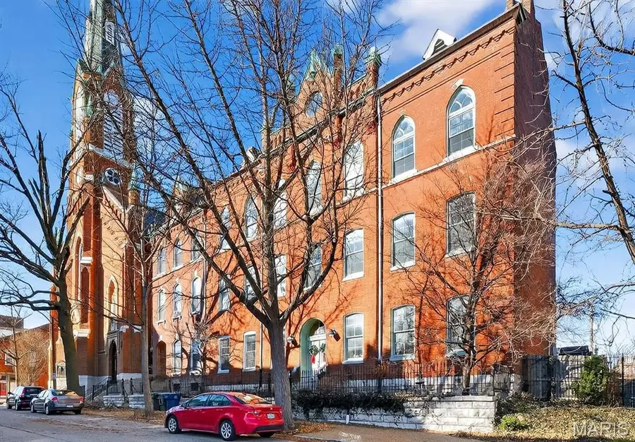 1621 S 11th Street #D, Saint Louis, MO 63104 - Image #3