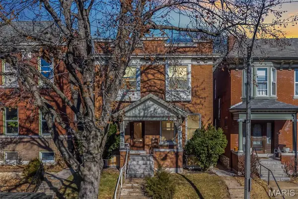 4215 Flad Avenue, St Louis, MO 63110