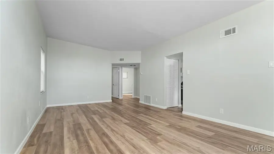 7331 Wayne Avenue, University City, MO 63130 - Image #3