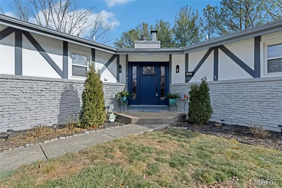 266 Savoy Drive, Lake Saint Louis, MO 63367 - Image #3