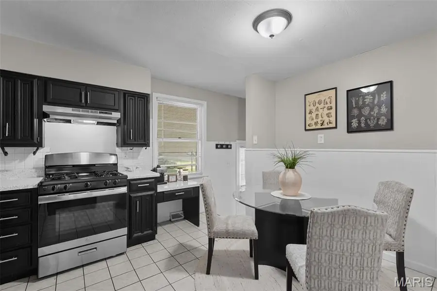 610 Superior Drive, Ferguson, MO 63135 - #2